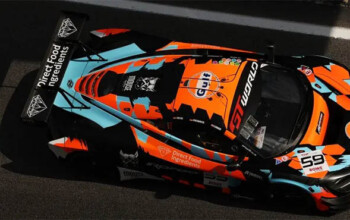 gtwc barcelona race garage 59 mclaren