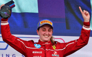 Войг вырвала победу на последнем круге второй гонки F1 Academy в Сингапуре