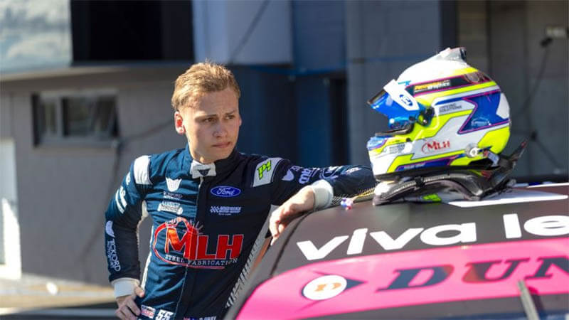 «Dick Johnson Racing» подписала Грея, Стэнэвей покинул «PremiAir Racing»