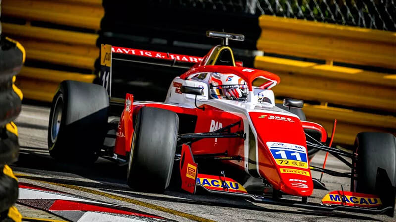Слейтер и Фуоко выиграли квалификационные гонки Гран-при Макао