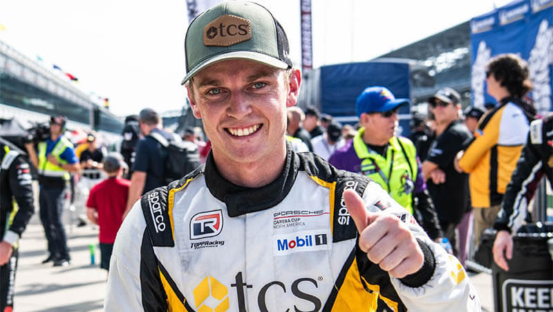 Чемпион Carrera Cup Ярдли в составе «Muehlner» для Rolex 24