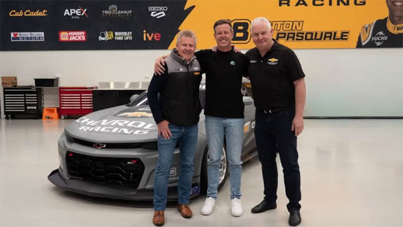 Supercars: Кортни подписал контракт с «Team 18»