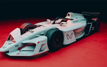 «Mahindra Racing» продолжит выступать в Формуле E как минимум до 2030 года