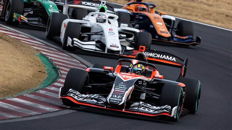 Резервный пилот «Red Bull» Иваса завоевал титул Super Formula