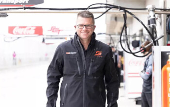 Австралийская легенда Гарт Тандер объявил о своем уходе из Supercars