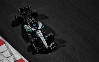 Рассел возглавил протокол третьей тренировки на Яс-Марина