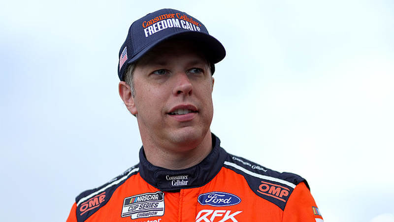 Кезеловски сломал ногу в результате несчастного случая на лыжах