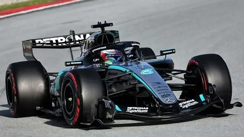 Тесты в Барселоне, день третий: «Mercedes» — самый надёжный, болиды глохнут и астоновский «Антонов АН-12»