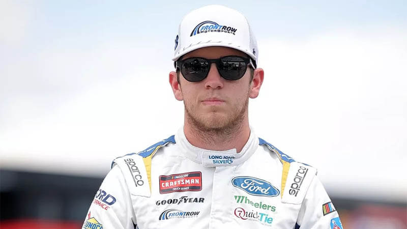 Смит примет участие в гонке Daytona-500 в составе «Front Row Motorsports»