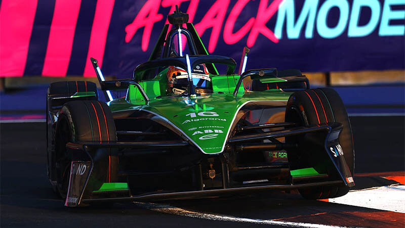 Буэми сожалеет об ошибке, которая стоила ему победы в Мексике