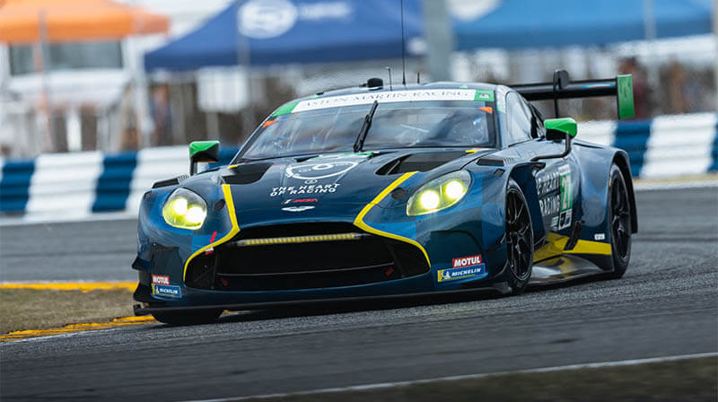 rolex 24 imsa pole heart of racing aston martin gtd