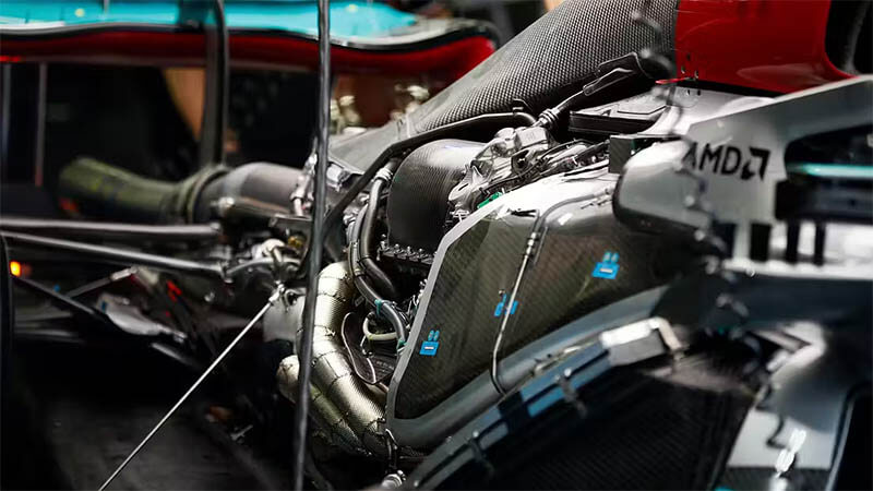 Соперники «Mercedes» настаивают на вмешательстве в ситуацию с лазейкой в ​​двигателях Формулы-1