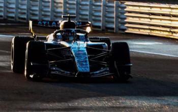 «Williams» наконец-то провела обкатку своего болида Формулы-1 2026 года в Сильверстоуне