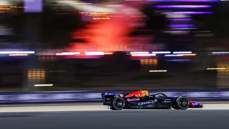 max verstappen red bull racing terst bahrain 1 1
