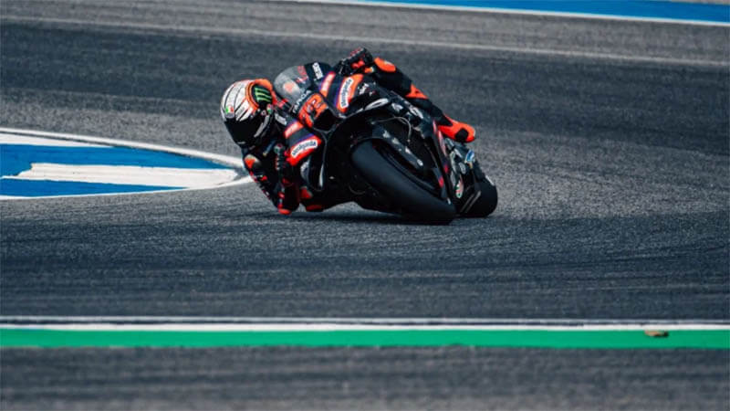 Беццекки опередил Марка Маркеса и завоевал поул в Бурираме