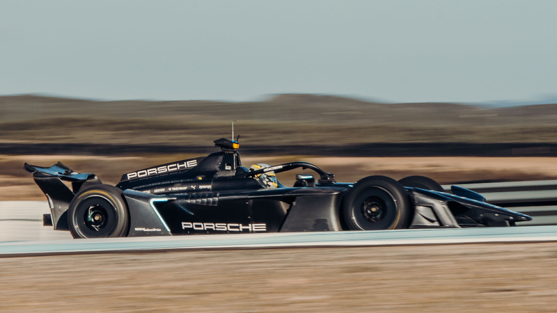 «Porsche» впервые продемонстрировал болид Gen4