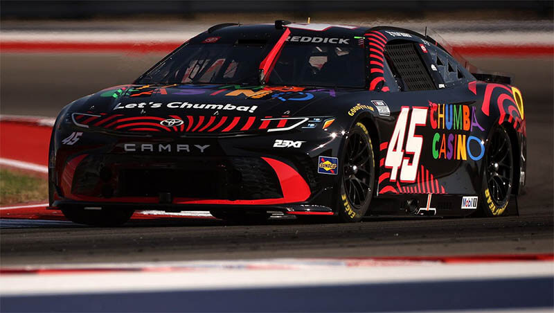 Реддик опередил ван Гисбергена и одержал историческую победу в NASCAR Cup на трассе COTA