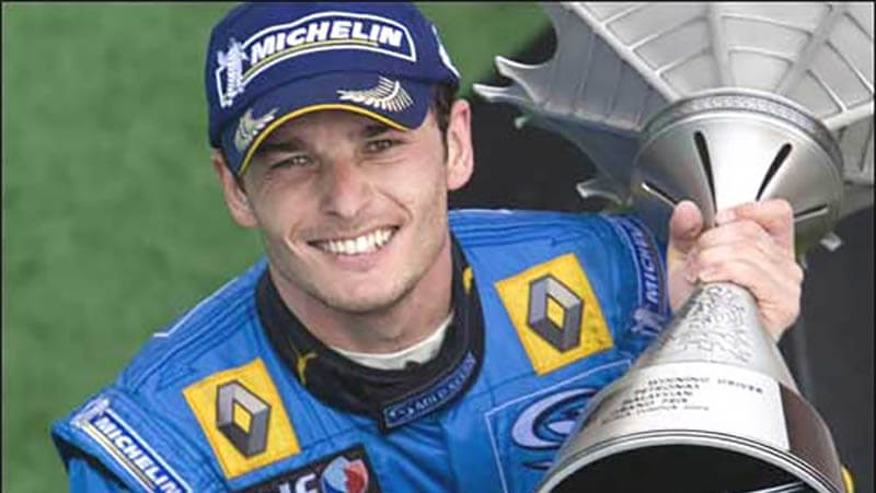 Антонелли стал первым итальянским победителем Гран-при за два десятилетия