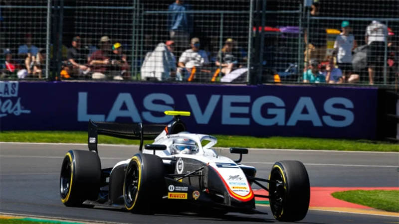 Угочукву одержал свою первую победу в Формуле-3 в Мельбурне