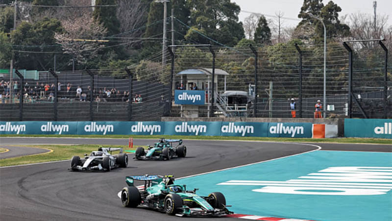 Алонсо впервые финишировал в сезоне Формулы-1, Стролл сошел