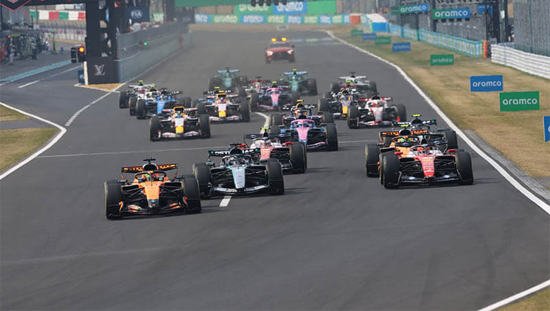 Антонелли, несмотря на провальный старт, выиграл Гран-при Японии