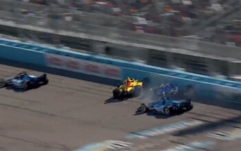 indycar crash palou veekey phoenix
