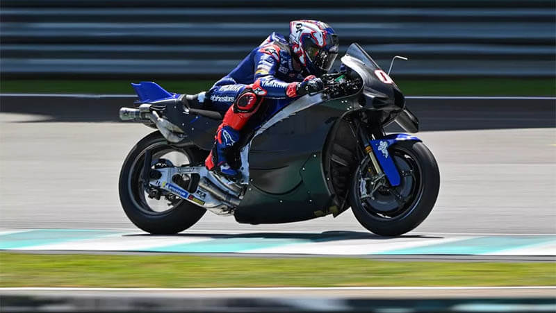 В Хересе проходят трехдневные частные тесты MotoGP с использованием шин Michelin и Pirelli