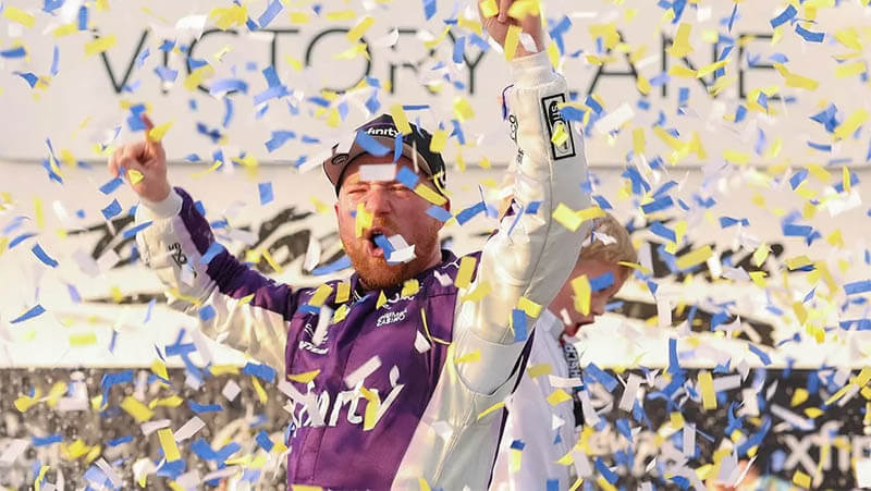 Реддик и «23XI Racing» демонстрируют идеальный старт сезона в NASCAR