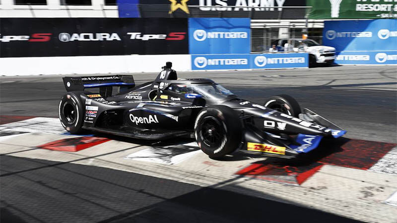 Палоу одержал победу над Розенквистом, завоевав свою первую победу в Лонг-Бич