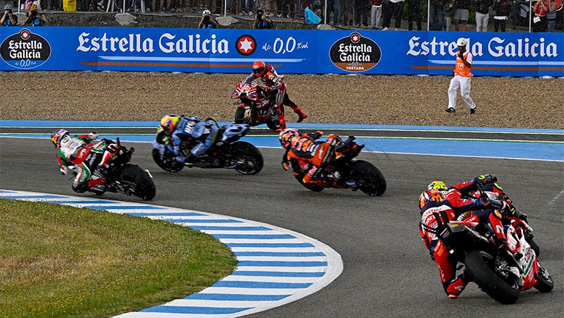 Была ли это судьба? Победитель спринта Марк Маркес упал в самый подходящий момент