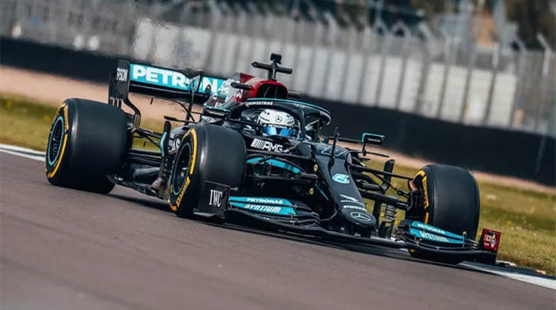 mercedes f1 test pin1