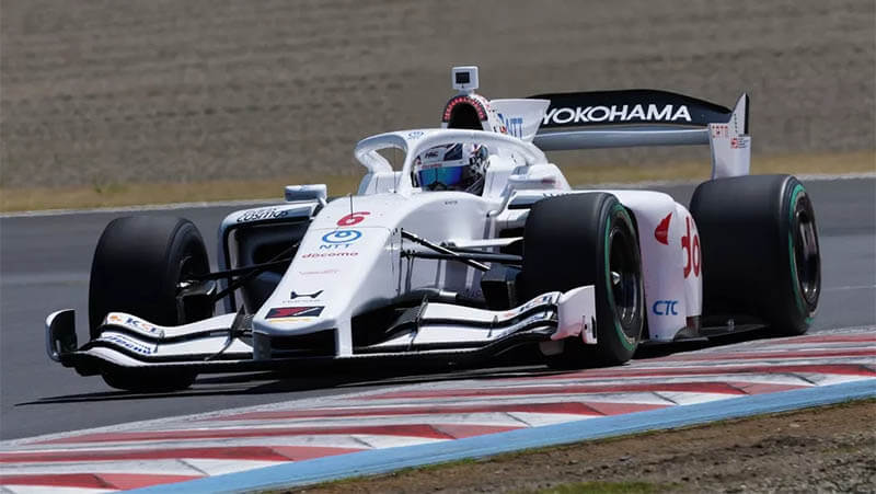 Охта одержал две победы в стартовых гонках Super Formula в Мотеги