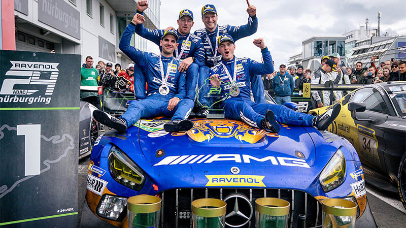 24h nurbuirgring race winward mercedes