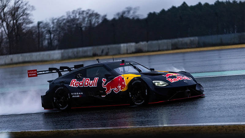 Ферстаппен поразил всех на тестах японской серии Super GT