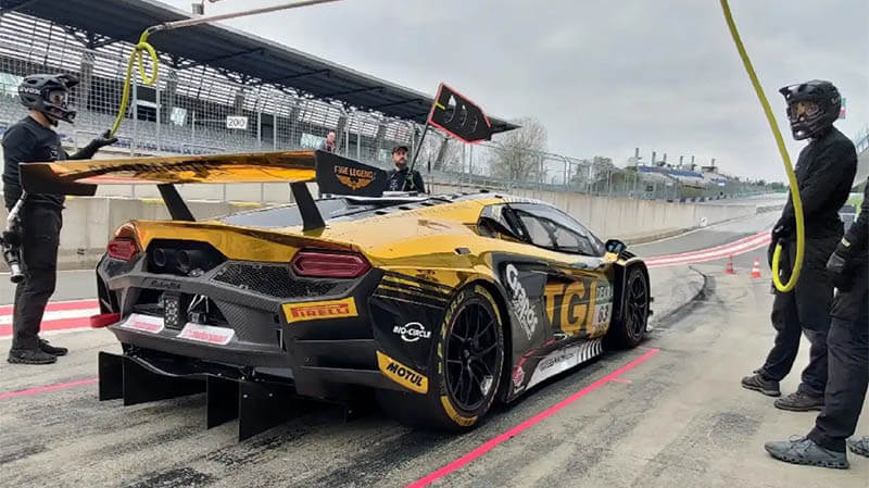 После провала на старте DTM: сможет ли высокотехнологичный тестовый стенд спасти новый «Lamborghini»