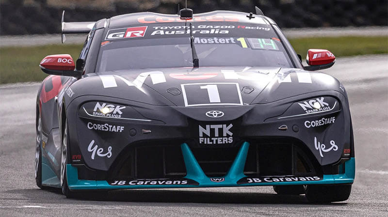 Мостер выиграл для «Toyota» первую гонку Supercars в Тасмании