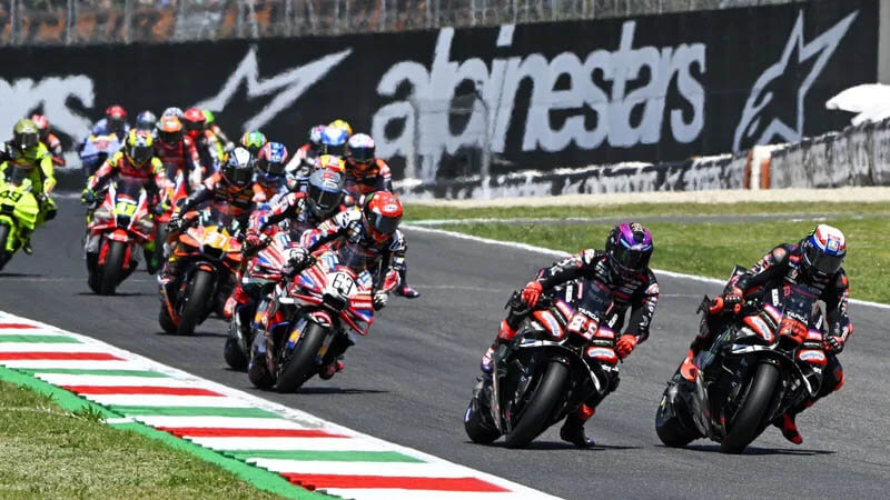 Беццекки возглавил победный дубль «Aprilia» в Муджелло