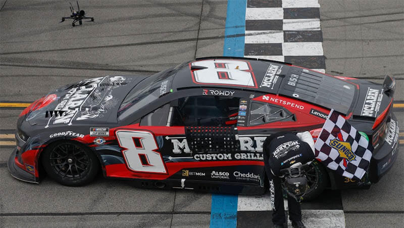 «Richard Childress Racing» приостановила использование #8 в Кубке NASCAR