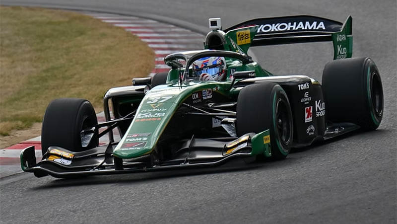 Фенестраз выиграл первую гонку двойного этапа Super Formula в Сузуке