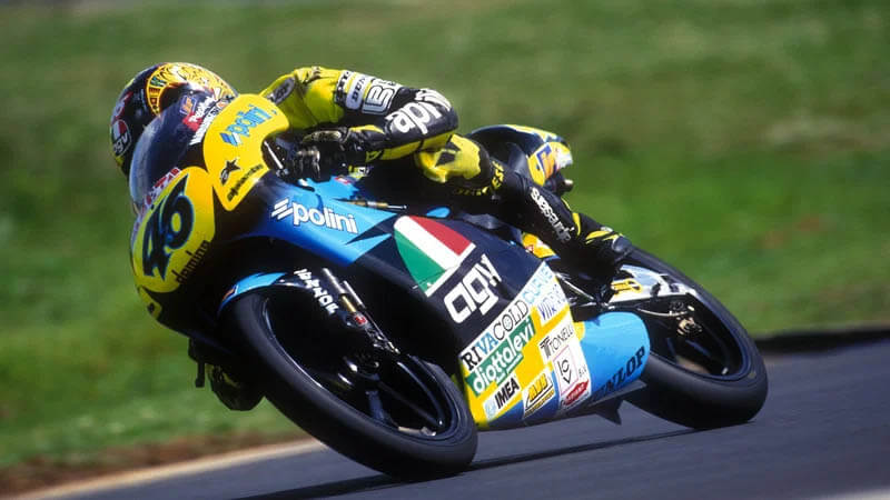 Первый победный мотоцикл легенды MotoGP Росси выставлен на аукцион