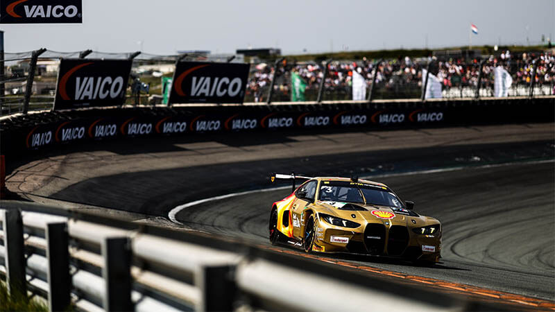 Кельвин ван дер Линде выиграл вторую гонку DTM в Зандворте, первый подиум Дорра