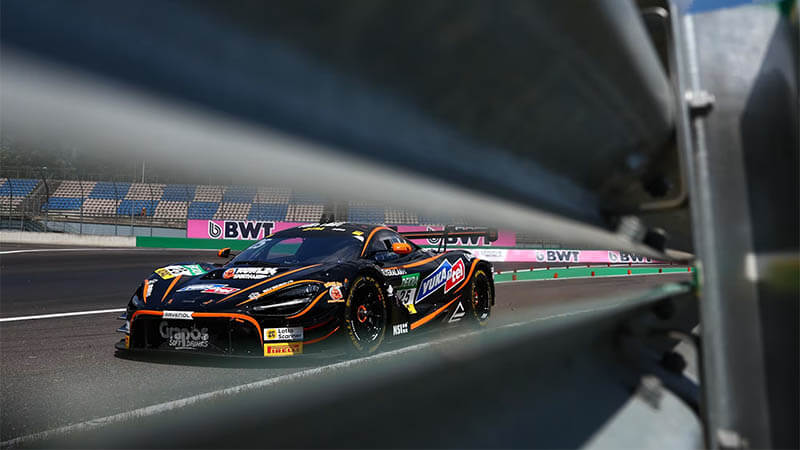 Серия штрафов в Лаузицринге: Мапелли лишился своей первой победы в DTM, успех для «McLaren»