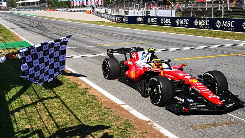 Хэмилтон одержал свою первую победу за «Ferrari» в Барселоне, Антонелли сошел в самом конце гонки