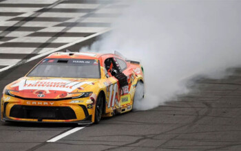 nascar joe gibbs racing hamlin race pocono