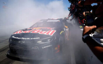 nascar sonoma race shane van gisbergen