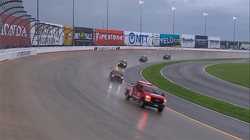 Гонка IndyCar в Нэшвилле перенесена на понедельник из-за дождя и задержек, связанных с финалом ЧМ-2026 по футболу