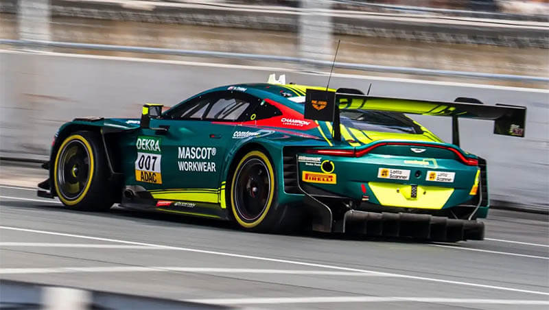 Тим оформил дубль на Норисринге и возглавил чемпионат DTM