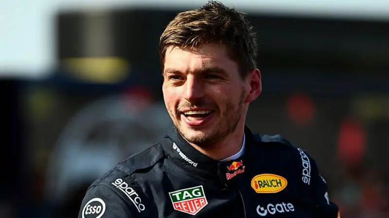 Ферстаппен неожиданно подписал новый контракт с «Red Bull» до 2030 года
