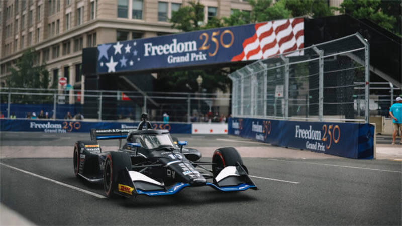 Палоу завоевал поул для гонки IndyCar в Вашингтоне