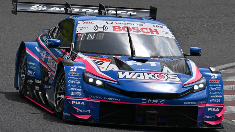 Ноджири и Сато одержали победу, а «Honda» заняла весь подиум на трассе Сузука в Super GT